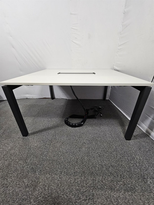 Steelcase White Meeting Table (8A7-F95-6C4)