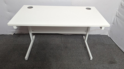 White Desk 1200mm Shallow (0E3-588-4F0)