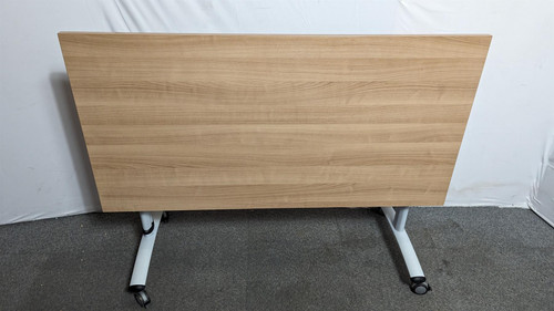 Walnut Fliptop Table (FC0-76B-DC9)