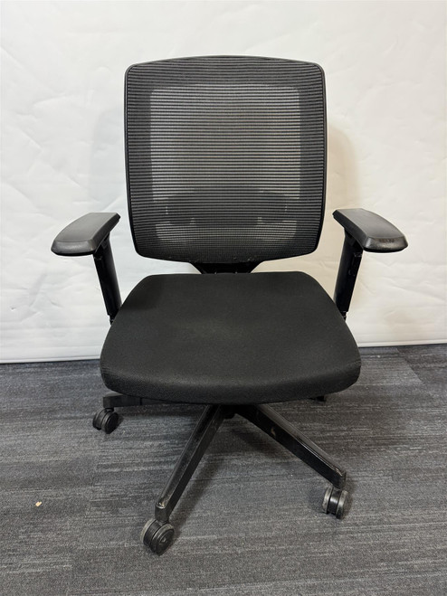 Black And Mesh Operator Chair (3B4-099-DEA)