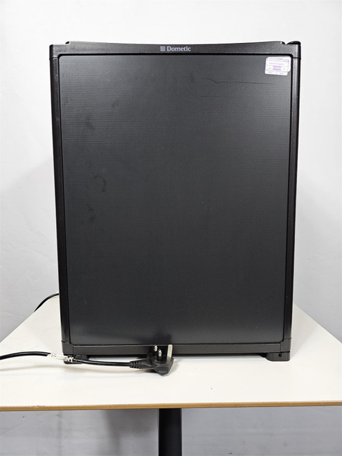 Black Dometic Mini Fridge (13C-CA6-7B9)