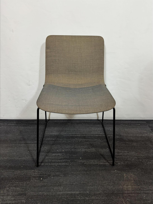 Fredericia Dark Grey And Black Stackable Chairs (78B-DFF-9D7)