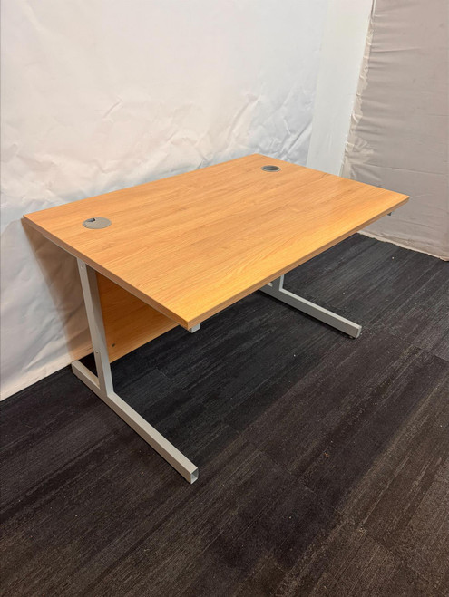 Beech And Grey Desk (B10-3D2-42F)