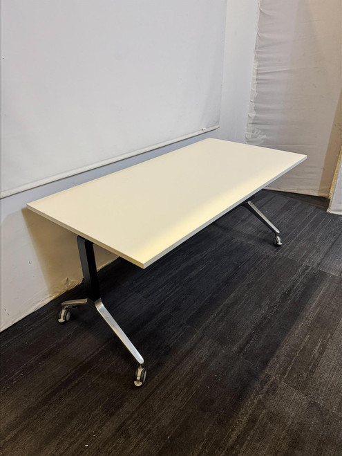 White Boss FlipTop Table (54A-1EC-1A7)