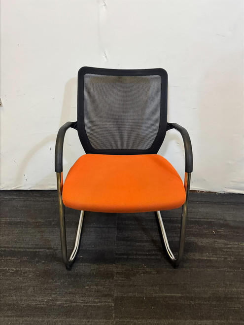 Okamura Orange And Black Stackable Chairs (B75-2D6-4E2)