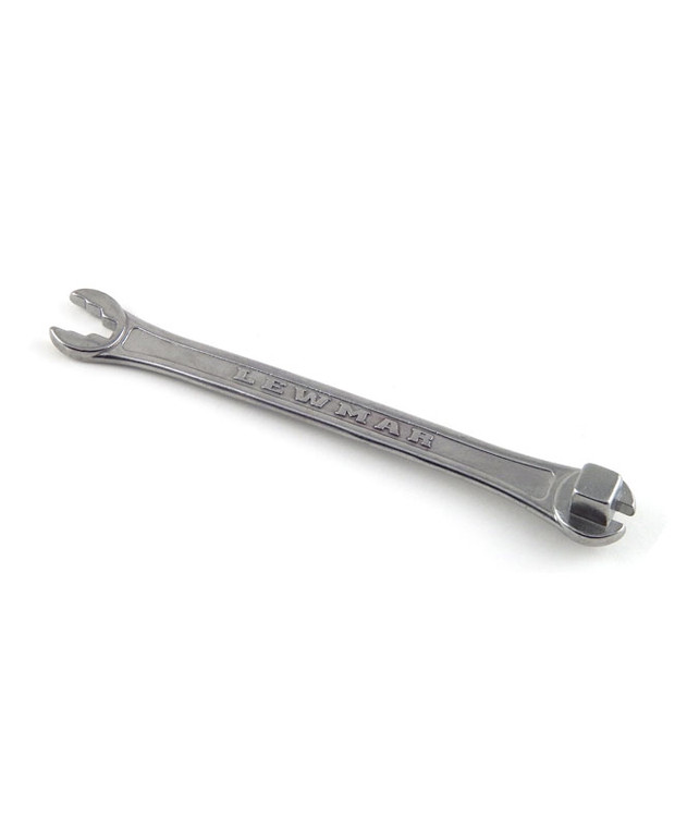 LEW66000099.jpg