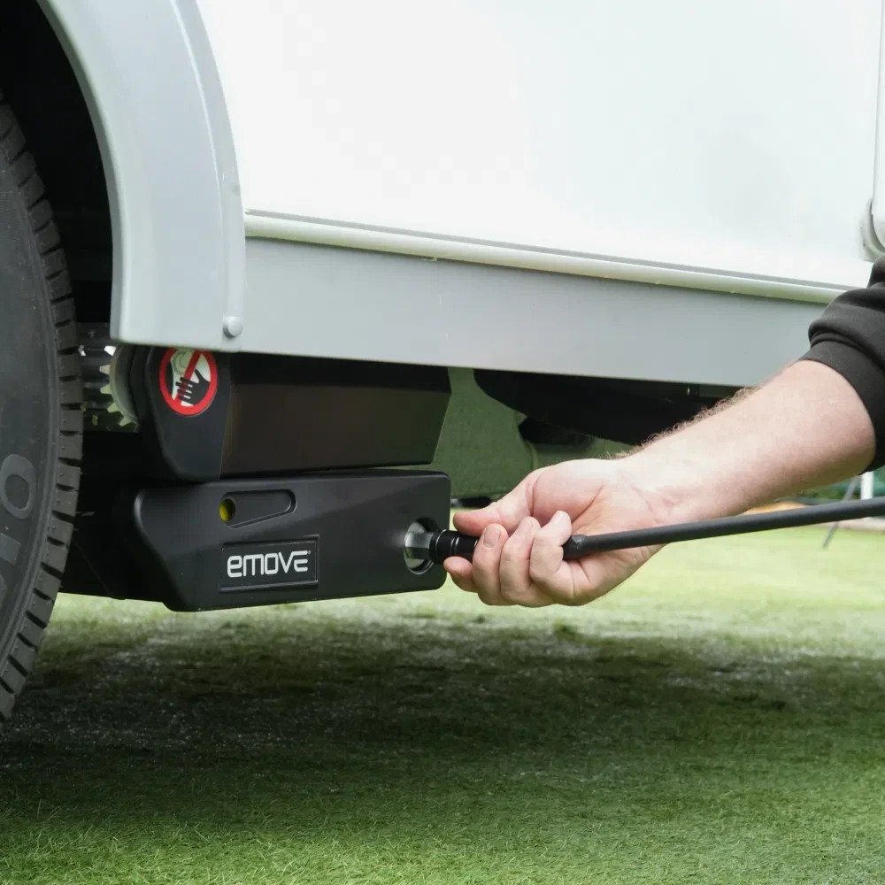 (EM313) E-Move Gear Driven Manual Caravan Motor Mover