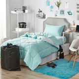 College Plush Rug - Caribbean Ocean