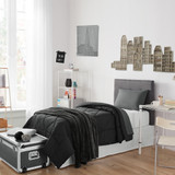 Me Sooo ComfyÂ® Twin XL Blanket - Black