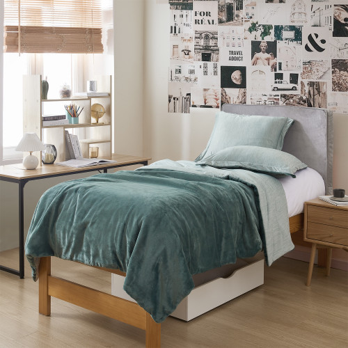 Some Like it Hot - Some Like it Cold - Coma Inducer® Twin XL Comforter - Refreshing Green