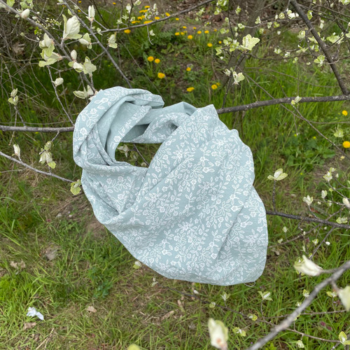 Tuch feine Blümchen mint