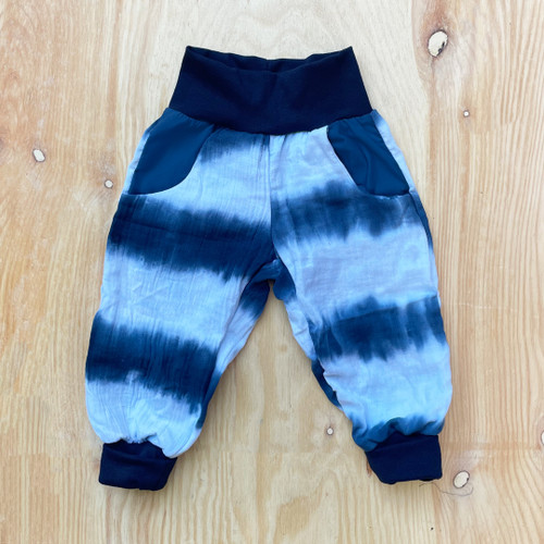 Kiezkinder Pumphose Musselin Batik blau weiß