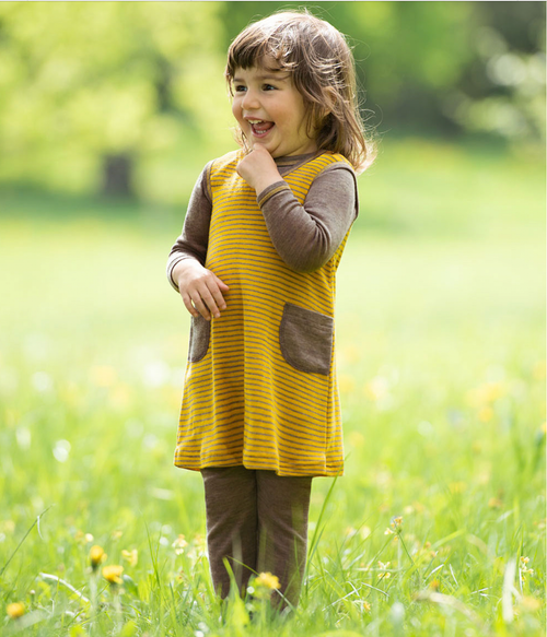 Engel Baby-Kleidchen Streifen safran/walnuss