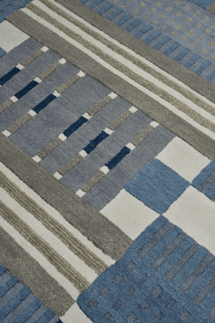 Takt Indigo Runner by Paul Smith - closeup [ROOMVO]