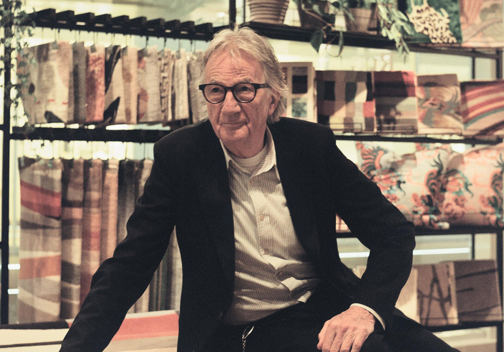 Browse Paul Smith Rugs, all styles available 