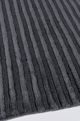 Lineage by The Rug Company closeup
