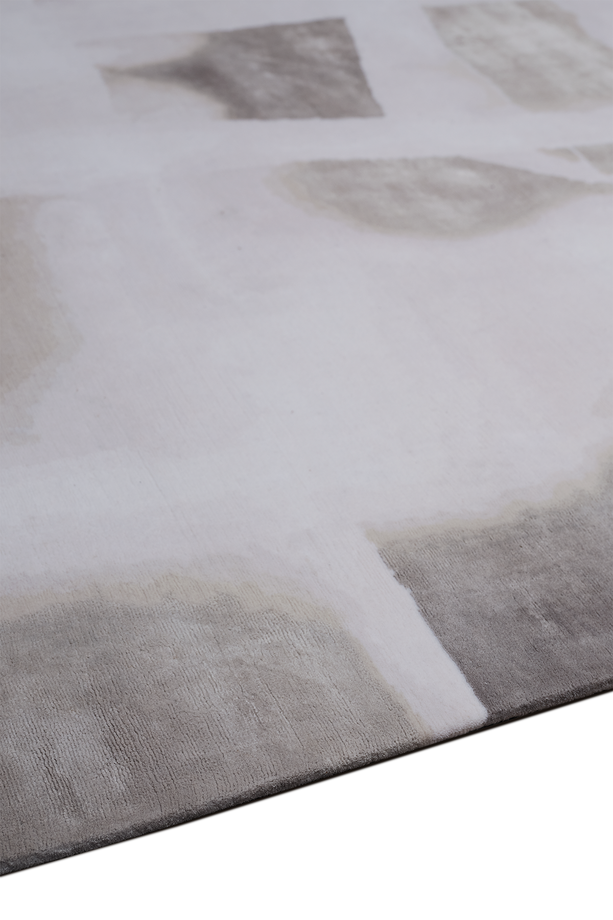 Solu Silver by The Rug Company - sidepile