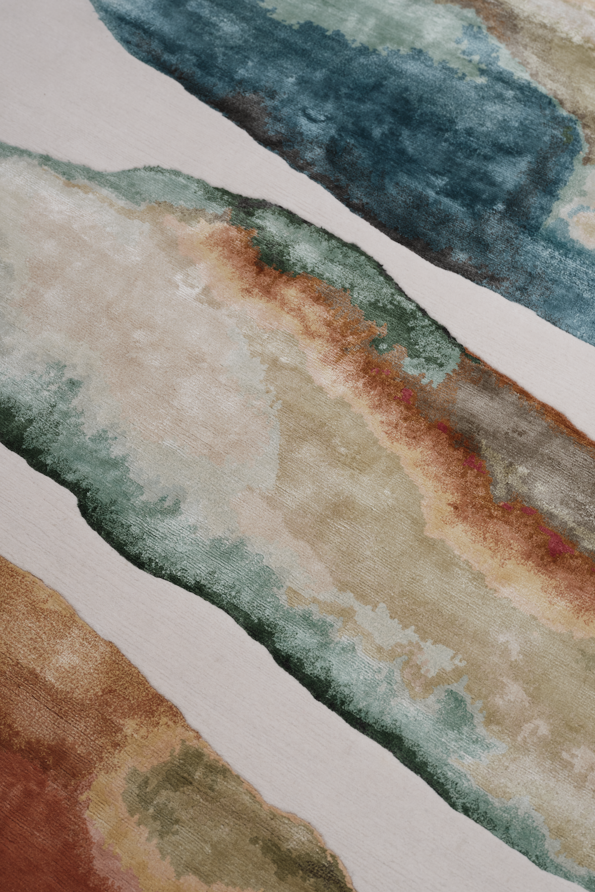 Tili Sea by The Rug Company - closeup