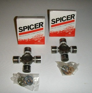 Spicer Front And Rear Universal Joints For Dodge Dakota R/T 1998-2003
