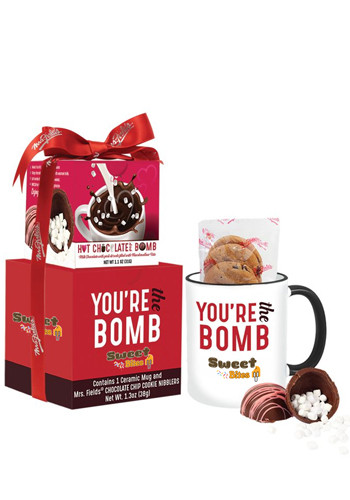Mrs Fields Valentine Set with Good Value™ Heart Mug