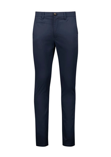 Men's tapered stretch chino pants in navy blue, featuring front and back pockets and a branded logo.