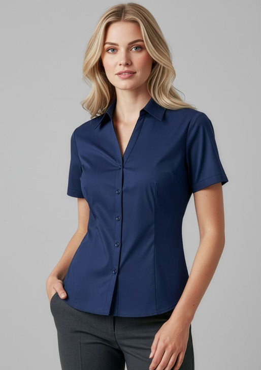 Womens Metro Short Sleeve Shirt