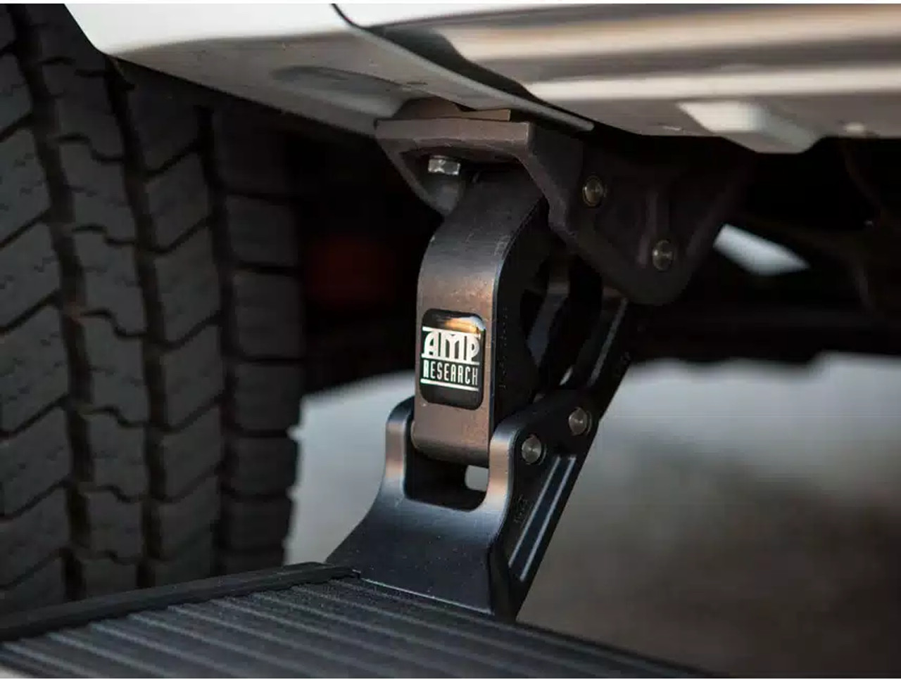 AMP RESEARCH 75146-01A POWERSTEP (CREW CAB, EXTENDED CAB) 2011-2014 GM SILVERADO/SIERRA 2500HD/3500HD DURAMAX 6.6L