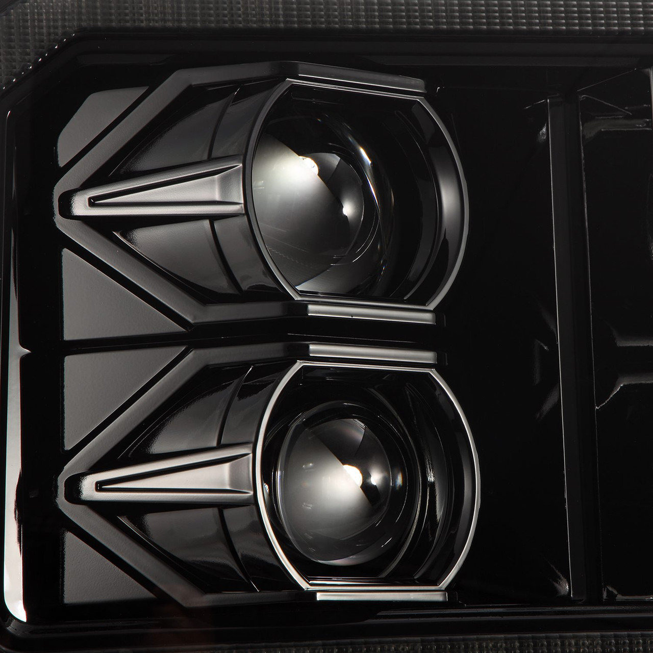 ALPHAREX 880316 05-07 FORD SUPER DUTY/EXCURSION LUXX-SERIES LED PROJECTOR HEADLIGHTS - ALPHA-BLACK