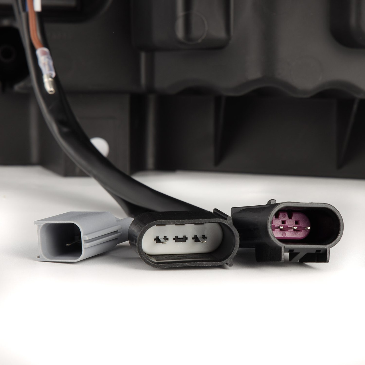 ALPHAREX 880319 05-07 FORD F250/350/450/550 SUPER DUTY NOVA LED PROJ HL BLK W/ACTV LIGHT & SEQ SIG + SB DRL ALPHAREX 880319 05-07 FORD F250/350/450/550 SUPER DUTY NOVA LED PROJ HL BLK W/ACTV LIGHT & SEQ SIG + SB DRL