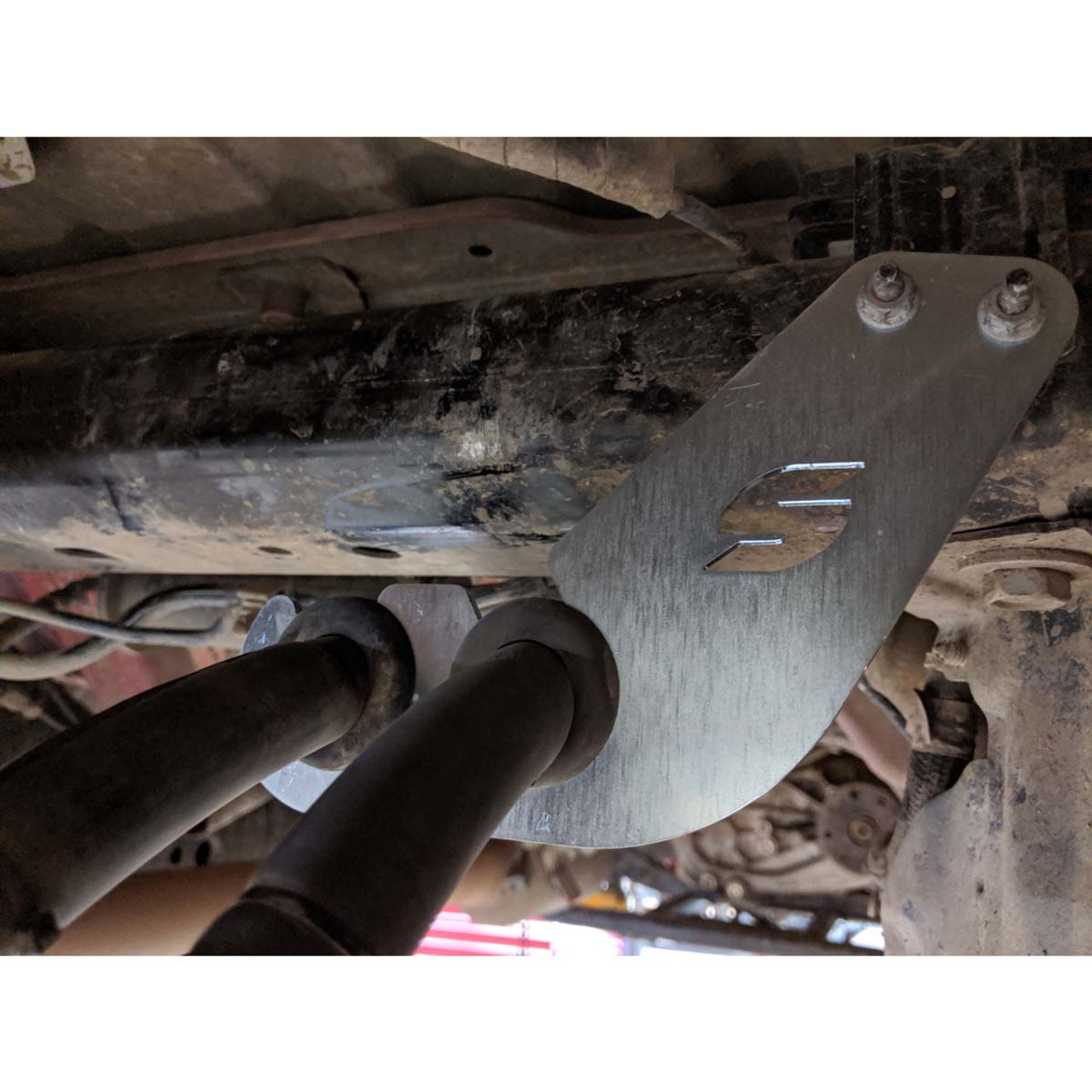 SYNERGY 8818-01 PARKING BRAKE CABLE RELOCATION BRACKET FOR 18+ JEEP WRANGLER JL/JLU