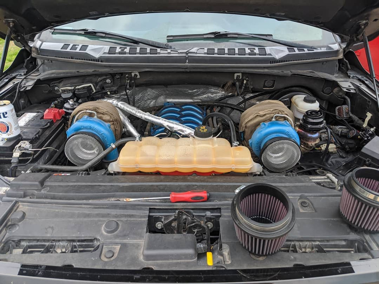 S&B FILTERS 77-3014 TURBO SCREEN GUARD WITH VELOCITY STACK - 5.50 INCH (BLACK)