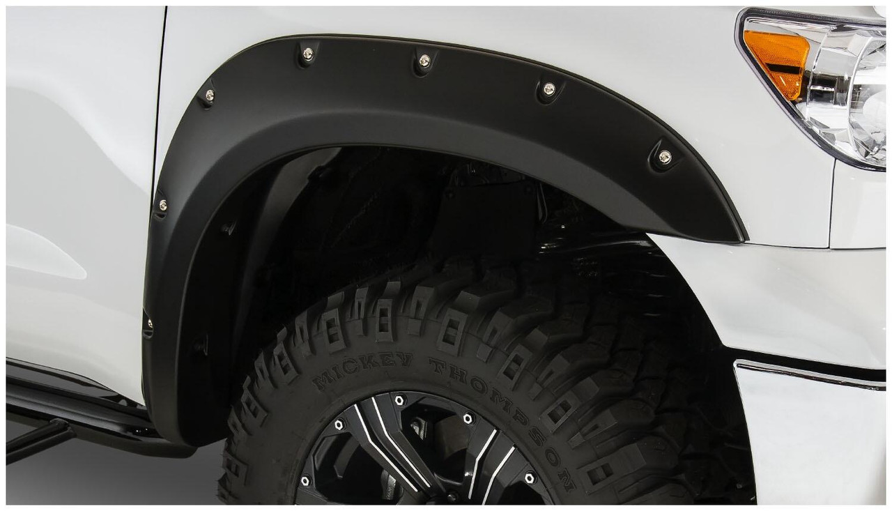 BUSHWACKER 30911-02 BLACK POCKET/RIVET STYLE SMOOTH FINISH 4-PIECE FENDER FLARE SET FOR 2007-2013 TOYOTA TUNDRA