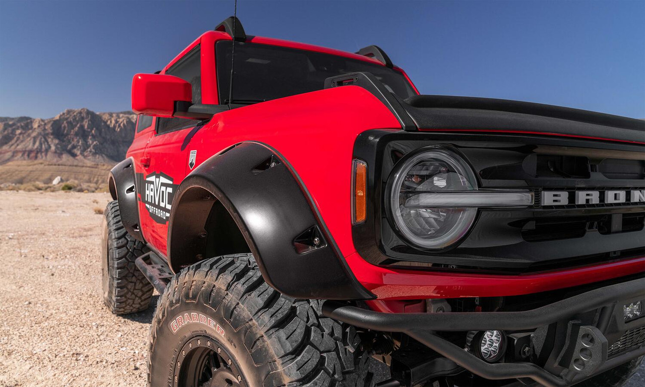 BUSHWACKER 20965-02 BLACK POCKET/RIVET STYLE SMOOTH FINISH FRONT FENDER FLARES FOR 2021-2023 FORD BRONCO 2-DR