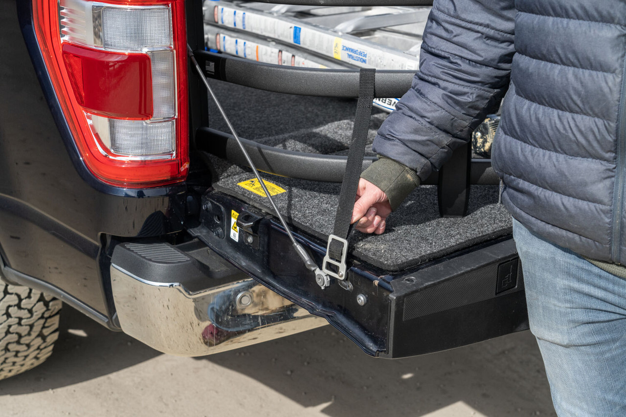 AMP RESEARCH 74803-01A BLACK BEDXTENDER HD TAILGATE BED EXTENDER SPORT TRUCK BED EXTENDER FOR 2004-2024 FORD F-150 (EXCLUDES HERITAGE/STEPSIDE/FLARESIDE/MODELS WITH INTEGRATED TAILGATE STEP) 2005-2008 LINCOLN MARK LT 2007-2024 TOYOTA TUNDRA