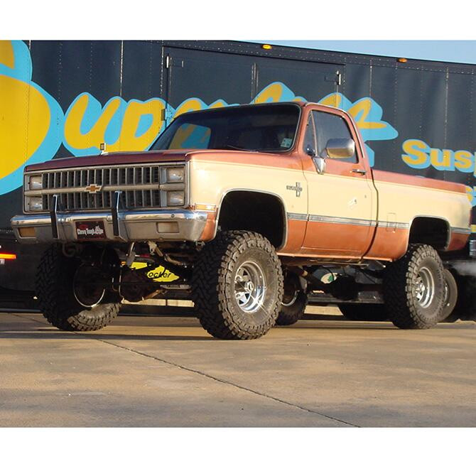 SUPERLIFT K424 8 INCH LIFT KIT (WITH 52 INCH REAR SPRINGS) 1973-1987 K10/K15 1973-1991 BLAZER/JIMMY/SUBURBAN 1/2 TON SOLID AXLE 4WD REAR SPRING KIT WITH SHOCKS