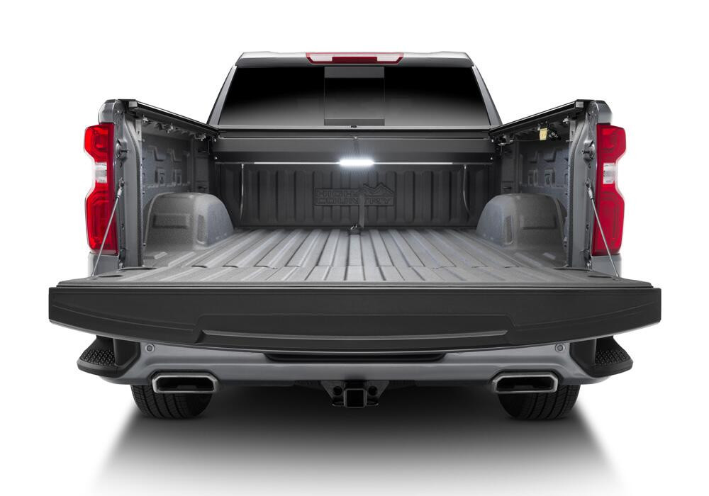 ROLL N LOCK RC263E E-SERIES LOCKING RETRACTABLE TRUCK BED COVER FOR 2023-2026 CHEVY COLORADO/GMC CANYON 5' 2 INCH BED