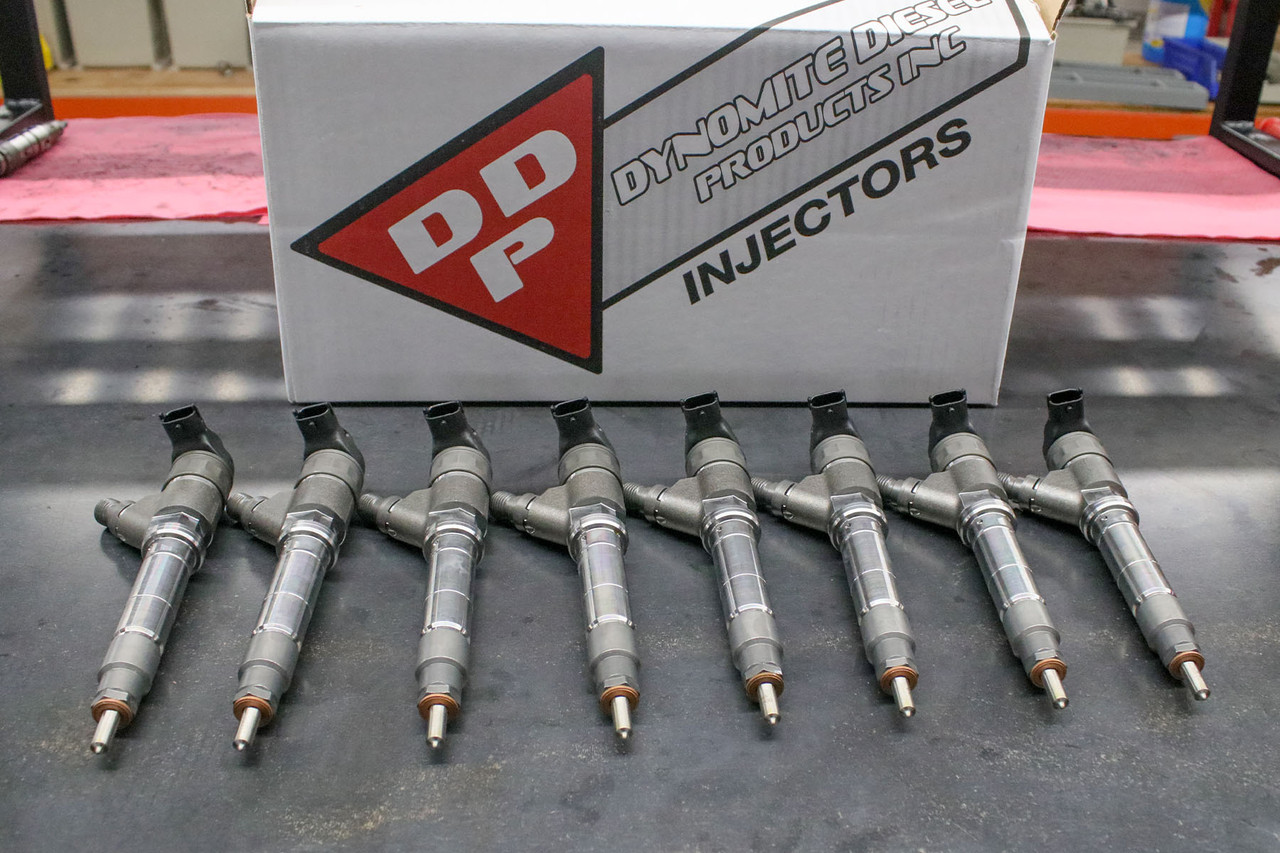 DDP DDPNLLY-500 CHEVY DURAMAX 04.5-05 LLY BRAND NEW 250% OVER INJECTOR SET (SAC NOZZLES) DYNOMITE DIESEL
