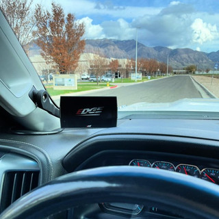 EDGE PRODUCTS 28600 CS2/CTS2/CTS3 DISPLAY MOUNT FOR 2015-2019 GM SILVERADO/SIERRA 2500HD/3500HD
