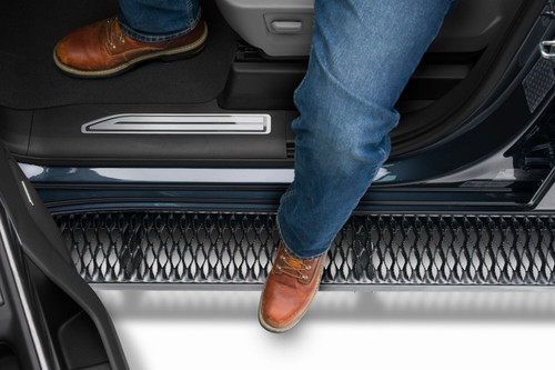 N-FAB GFC19RC-TX GROWLER STEP SYSTEM CAB LENGTH (1 STEP PER SIDE) 7 INCH BOARD 2019 (NEW BODY STYLE)-2025 CHEVY SILVERADO/GMC SIERRA 1500/2020-2025 2500 HD/3500 HD REGULAR CAB TEXTURED BLACK