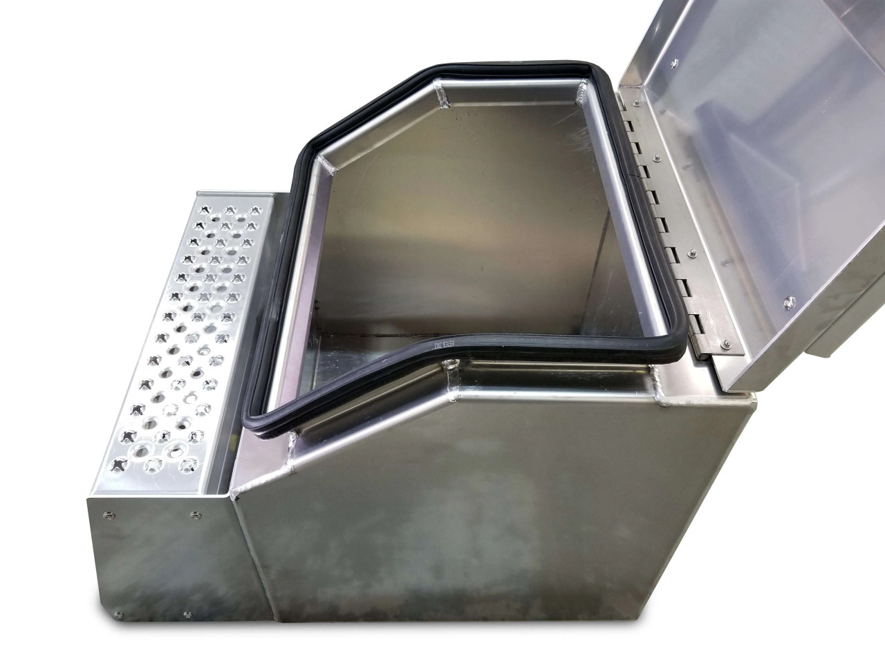 18" Big Mouth Semi Truck Step Tool Box