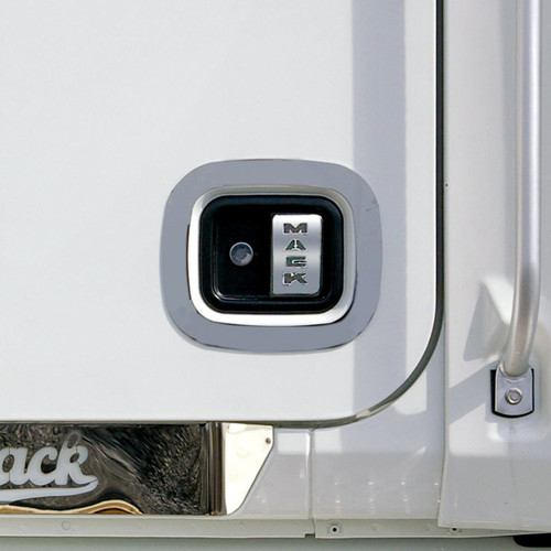 MACK DOOR HANDLE TRIM
