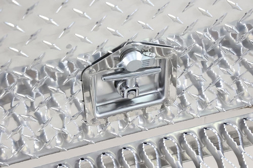 PETERBILT ALUMINUM TOOL BOX