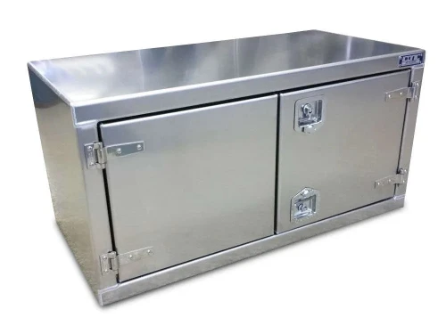 72" Wide T-Handle Aluminum Toolbox - Iconic Metal Gear