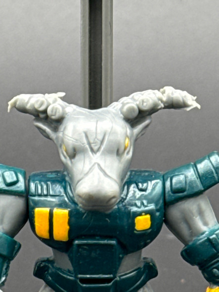 1986 Battle Beasts Roamin Buffalo 10 Incomplete No Rub 50016