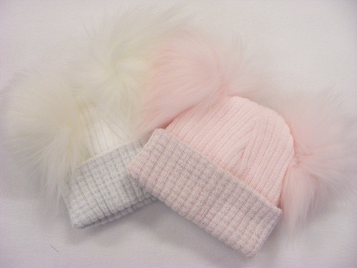 CT101 LUREX TRIM  2 FUR POM HAT