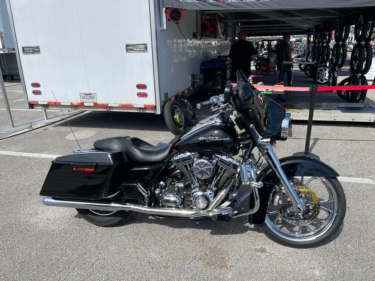 Harley Davidson Chrome Street Glide Motorcycle Wheels - Cyclone