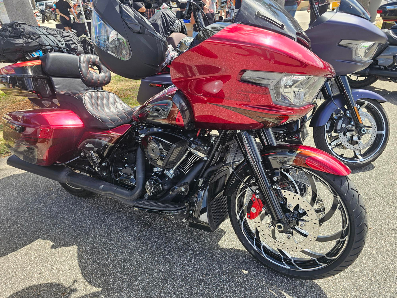 Black Contrast Harley Davidson Street Glide Wheels