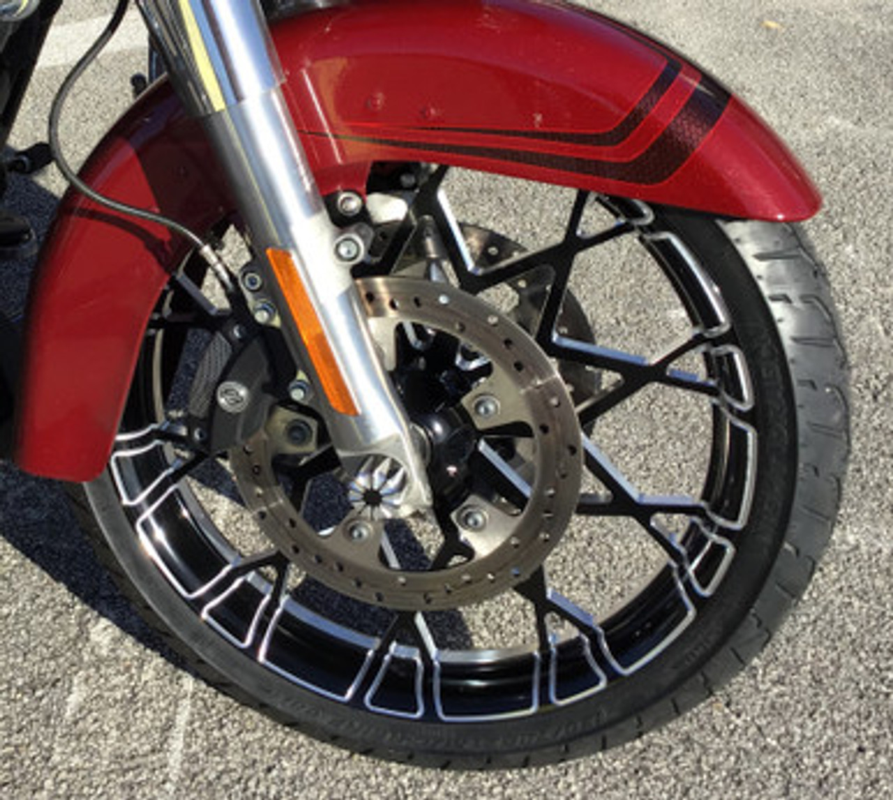 Black Contrast Indian Challenger Wheels - Prodigy