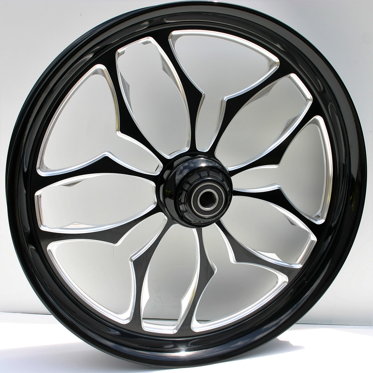 Black Contrast Cut Street Glide Wheels Thrasher