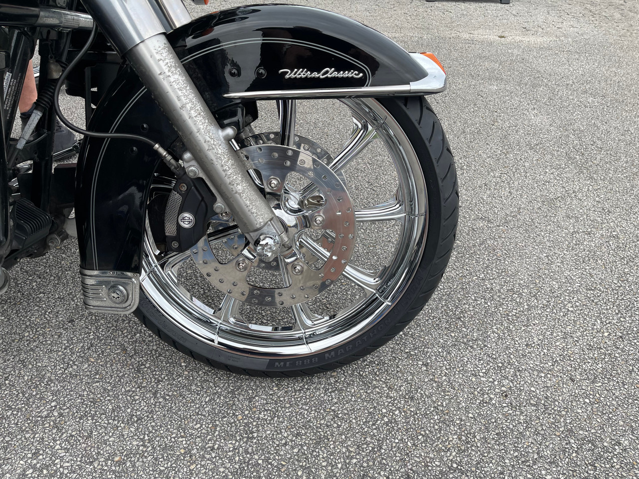 Chrome Harley Davidson Trike and Freewheeler Wheels Glide